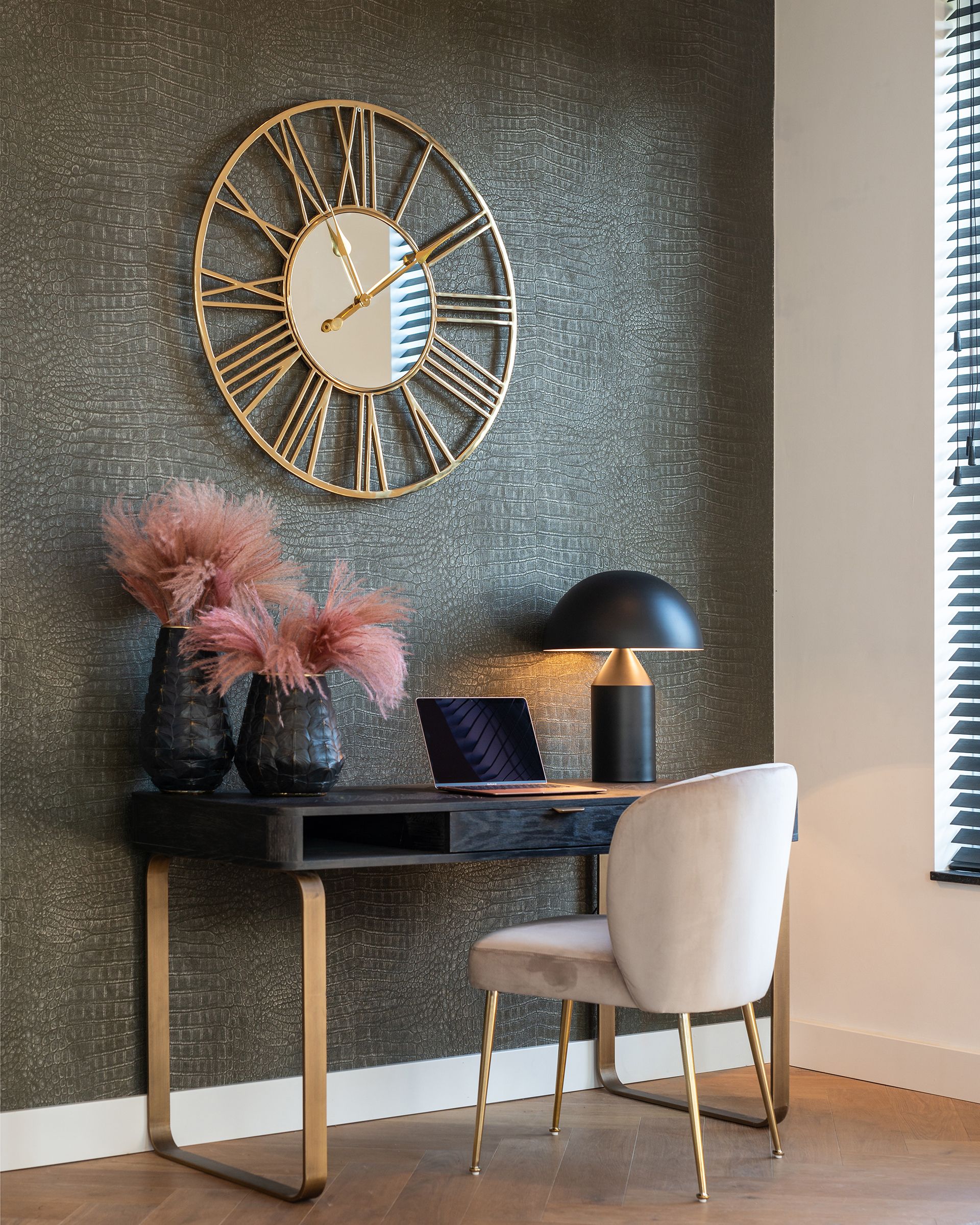 Productivity Refined: A Stylish Home Office Retreat